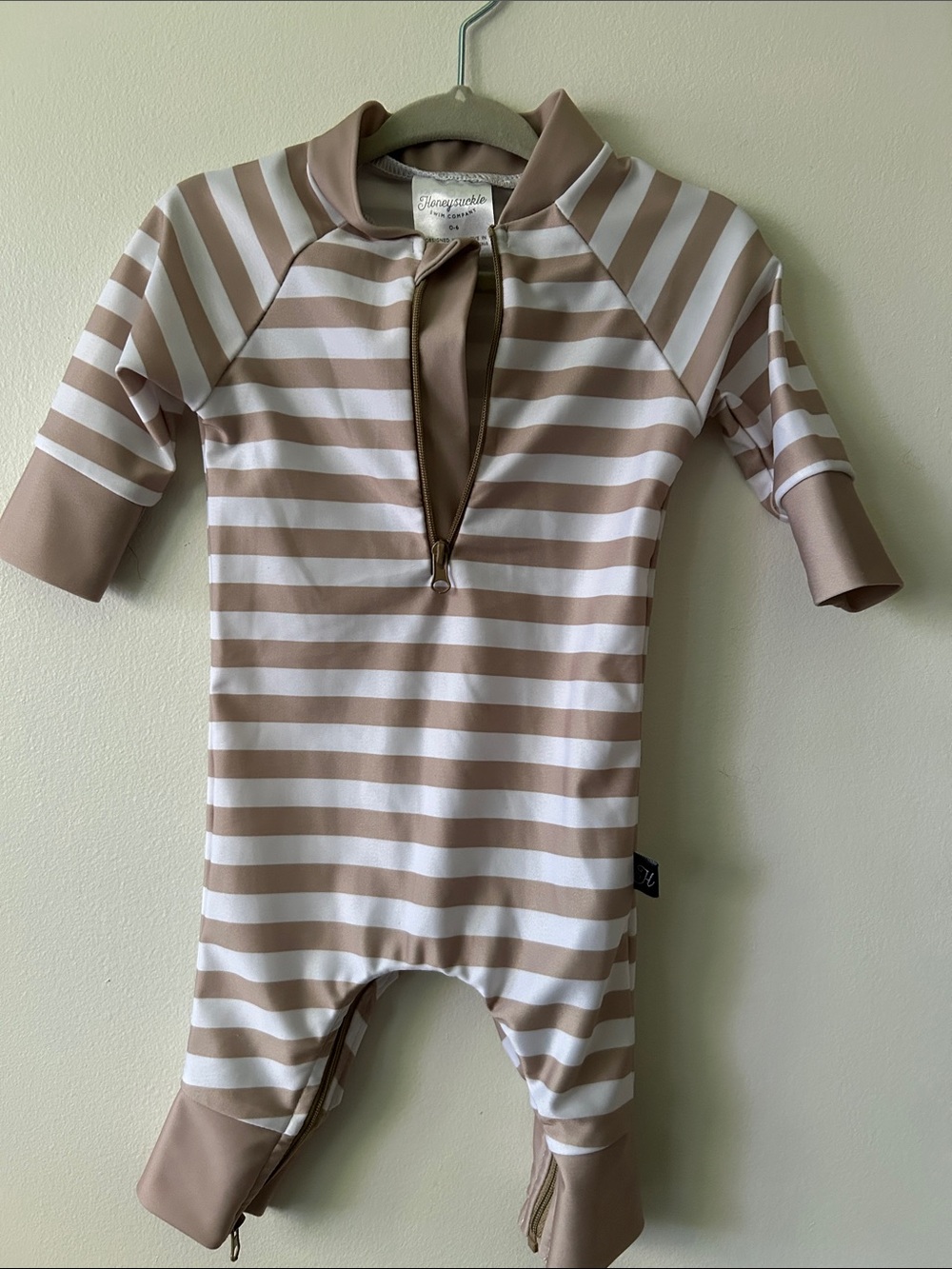 Honeysuckle swim sunsuit swimsuit 0-6 months